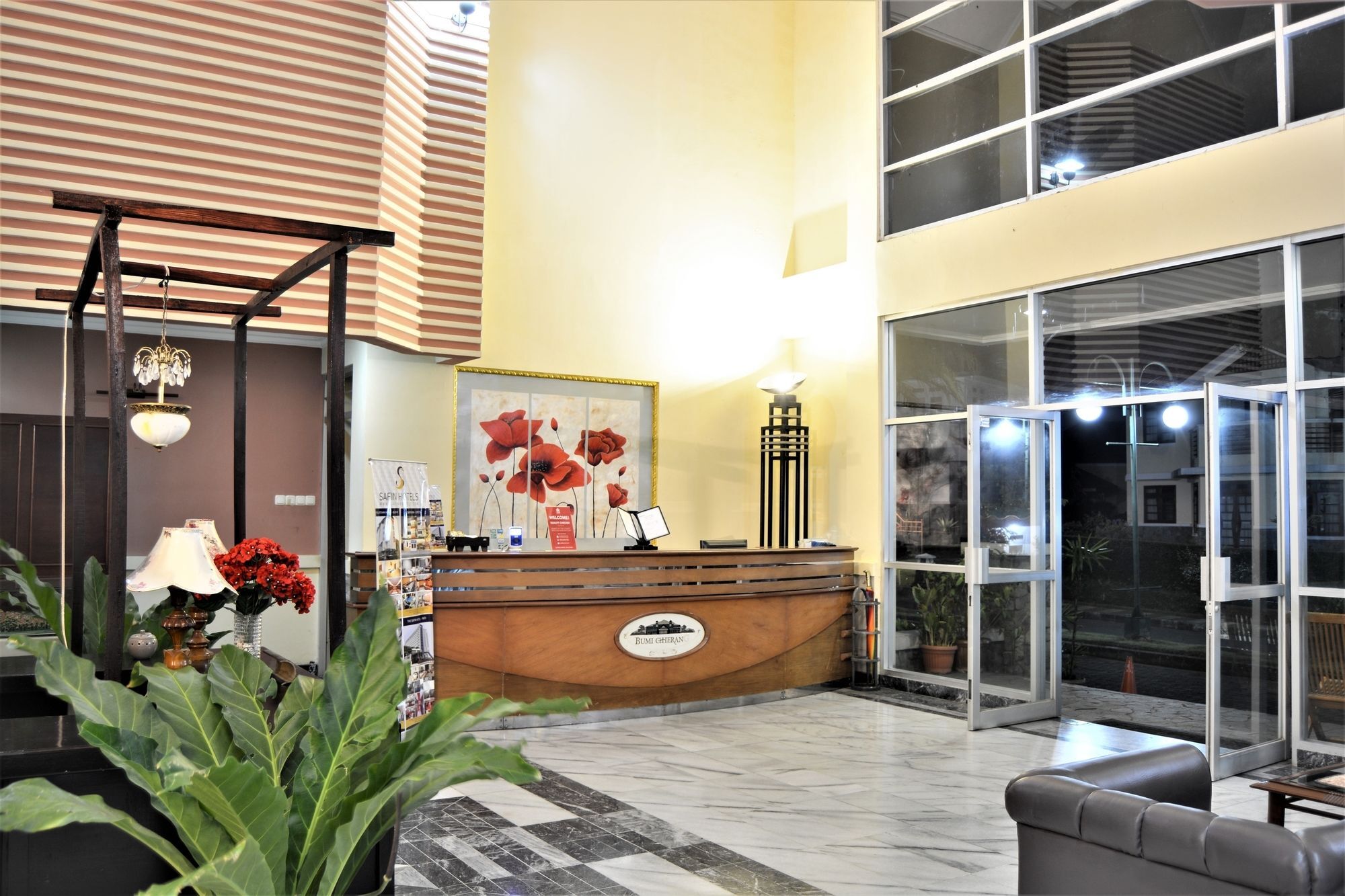 Zen Rooms Basic Cipanas Km.78 Екстер'єр фото